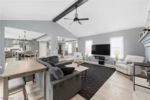 1576 Kings Arms Cir NW, Uniontown, OH 44685 - Photo 8