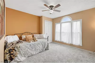 1576 Kings Arms Circle NW, Uniontown, OH 44685 - Photo 20