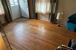 4365 W 187th St, Loveland, OH 44135 - Photo 2