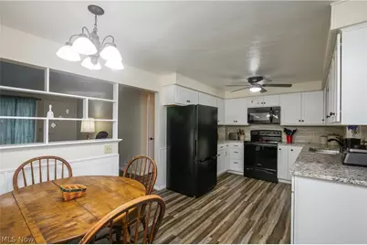 517 Zern Avenue SW, Massillon, OH 44646 - Photo 8