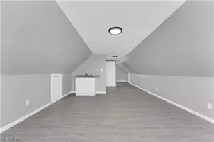 10613 Sandusky Ave, Loveland, OH 44105 - Photo 18