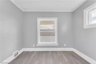 10613 Sandusky Ave, Loveland, OH 44105 - Photo 14