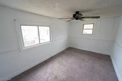 559 Morgan Avenue, Akron, OH 44311 - Photo 20