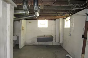 13208 Maplerow Ave, Garfield Heights, OH 44105 - Photo 32