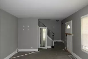 13208 Maplerow Ave, Garfield Heights, OH 44105 - Photo 6