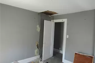 13208 Maplerow Ave, Garfield Heights, OH 44105 - Photo 20