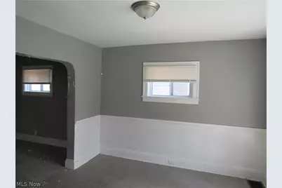 13208 Maplerow Avenue, Garfield Heights, OH 44105 - Photo 10