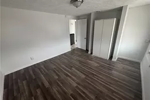 433 E 156th St, Loveland, OH 44110 - Photo 8