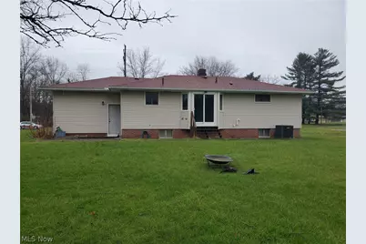 10755 Albion Road, North Royalton, OH 44133 - Photo 2