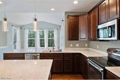 32825 Rebecca Lane, Avon Lake, OH 44012 - Photo 18