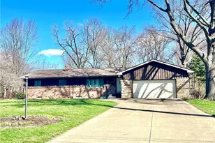 4720 Strouble Dr NW, Canton, OH 44718 - Photo 2