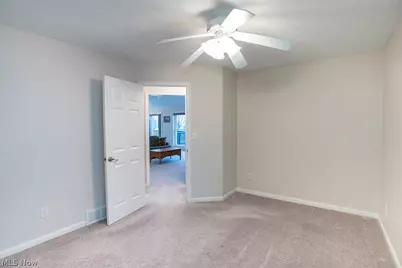 2052 Glenmont Drive, Brunswick, OH 44212 - Photo 22