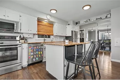 350 Ingram Drive, Boardman, OH 44512 - Photo 6