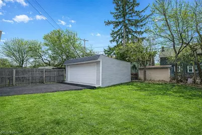 3379 Tullamore Road, Cleveland Heights, OH 44118 - Photo 40
