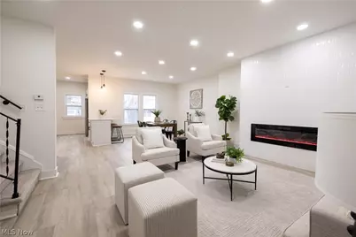 3379 Tullamore Road, Cleveland Heights, OH 44118 - Photo 2