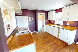 32706 Lakeshore Blvd, Willowick, OH 44095 - Photo 8