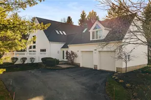 985 Goldenrod Trail, Aurora, OH 44202 - Photo 1