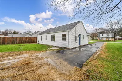 15812 Eleanore Drive, Loveland, OH 44135 - Photo 38