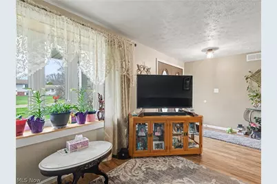 2903 Northview Road, Uniontown, OH 44685 - Photo 6