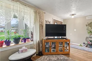 2903 Northview Rd, Uniontown, OH 44685 - Photo 6