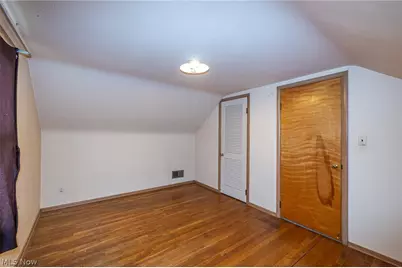 5670 Cherokee Drive, Lyndhurst, OH 44124 - Photo 22