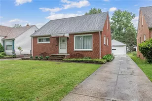5670 Cherokee Dr, Lyndhurst, OH 44124 - Photo 2