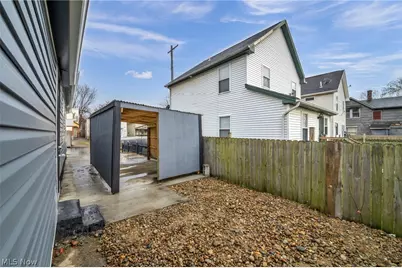 2160 Fulton Road, Loveland, OH 44113 - Photo 38