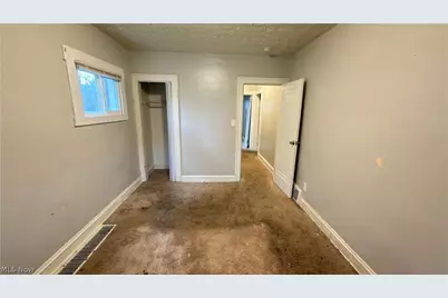 3423 E 137th Street, Loveland, OH 44120 - Photo 16