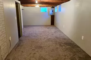 8160 Marianna Blvd, Grandview Heights, OH 44147 - Photo 12