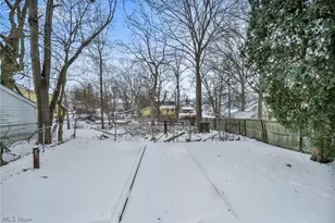 960 Whittier Ave, Akron, OH 44320 - Photo 48