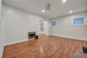 960 Whittier Ave, Akron, OH 44320 - Photo 8