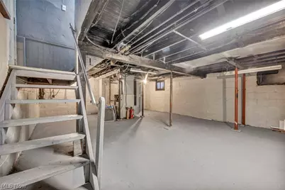 960 Whittier Avenue, Akron, OH 44320 - Photo 36