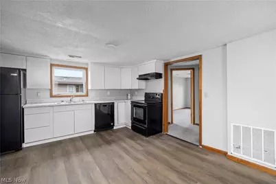 214 Linden Street, Port Clinton, OH 43452 - Photo 6