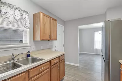 3241 W 50th Street, Loveland, OH 44102 - Photo 18