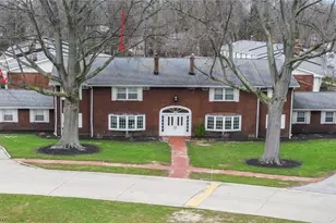 11 Meadowlawn Dr, Mentor, OH 44060 - Photo 2