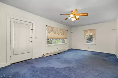 255 E 42nd Street, Lorain, OH 44052 - Photo 20
