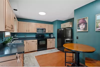 20745 Sun Meadow Trail, Strongsville, OH 44149 - Photo 8