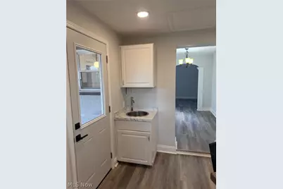 20100 Priday Avenue, Euclid, OH 44123 - Photo 6