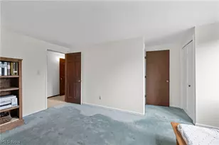 10889 Wilson Mills Rd, Chardon, OH 44024 - Photo 32