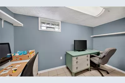 1952 Caroline Avenue, Norton, OH 44203 - Photo 40