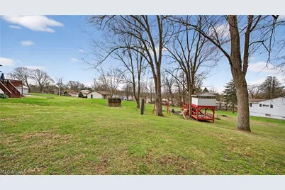 1952 Caroline Avenue, Norton, OH 44203 - Photo 6