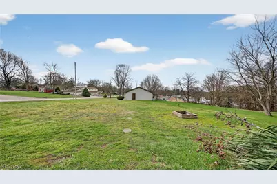 1952 Caroline Avenue, Norton, OH 44203 - Photo 8