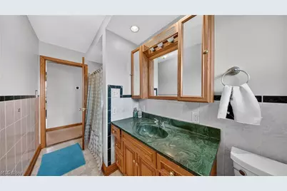 1952 Caroline Avenue, Norton, OH 44203 - Photo 32