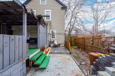 15301 Daniel Avenue, Loveland, OH 44110 - Photo 6