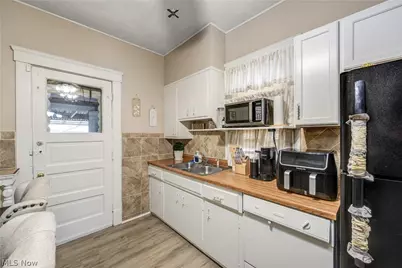 15301 Daniel Avenue, Loveland, OH 44110 - Photo 22