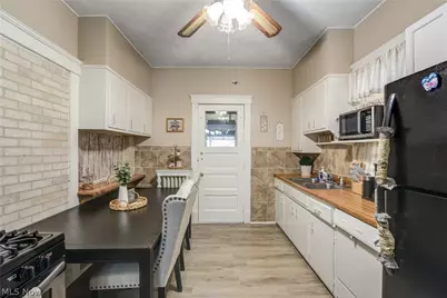 15301 Daniel Avenue, Loveland, OH 44110 - Photo 20