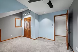 22235 Arbor Cliff Ln, Rocky River, OH 44116 - Photo 32