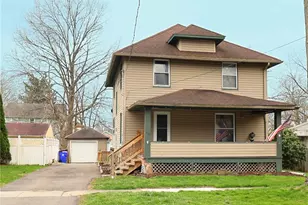 330 E Central Ave, Ravenna, OH 44266 - Photo 2