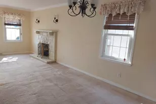 319 Westwood Dr, Steubenville, OH 43953 - Photo 4