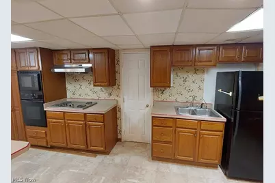 319 Westwood Drive, Steubenville, OH 43953 - Photo 18